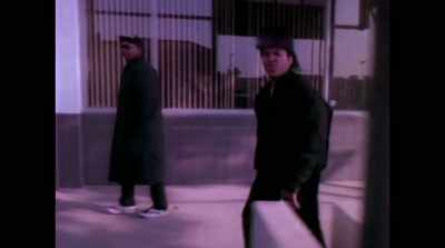 ♪ Straight outta Compton ♪ - The United States of Insanity