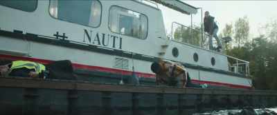 (strained groaning) - Last Light