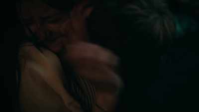 - [straining] No.
- [breathing heavily] Come on. - The Essex Serpent