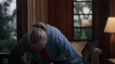 (STRAINS) - Captive Audience: A Real American Horror Story