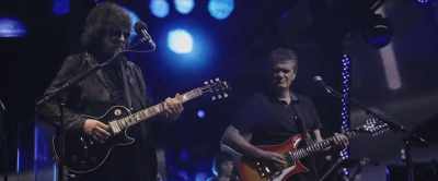 ♪ Strange magic... ♪ - Jeff Lynne's ELO: Wembley or Bust