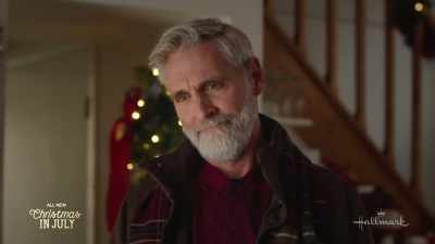Strangers at my door at
Christmas asking for help? - Falling Like Snowflakes