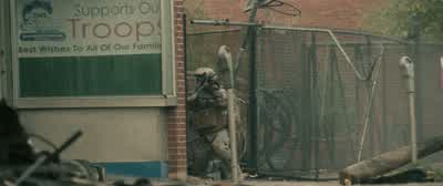 Street's clear. - Battle Los Angeles
