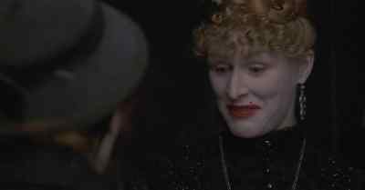 Strictly speaking,
I've no vacancies at the moment. - Mary Reilly