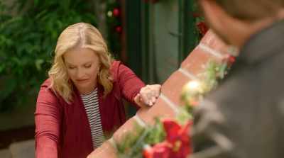 Strike three.
- - Dear Christmas