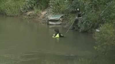 STRONG CURRENT IS MAKING
THAT MORE DIFFICULT. - Hometown Homicide