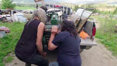 - Strong like an ox and smart like a bull.
- Oh, yeah. - Rust Valley Restorers