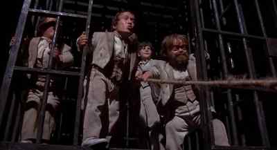 - Strutter!
- Hey! We've made it! - Time Bandits