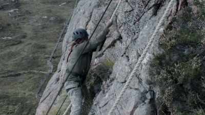 Stuck. Whatever you need to get up
there, just get the fuck up it! - Celebrity SAS: Who Dares Wins