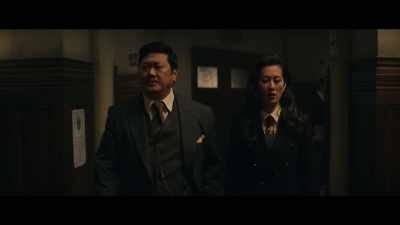 - Students chatter freely,
pierce their faces, - Deadly Class