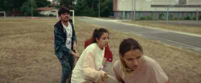 (students chattering) - The Animal Kingdom