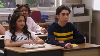 [students laugh] - Mr. Iglesias