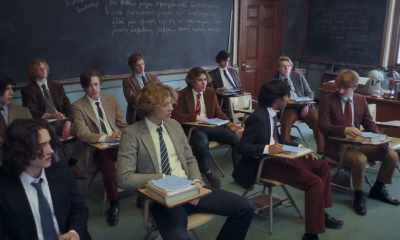 (students murmuring) - The Holdovers