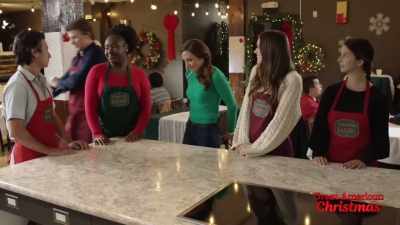 Students: Yeah. - A Dash of Christmas