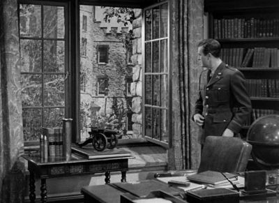 Su su Yes lieutenant Miller - The Major and the Minor