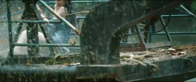 Subs have electric
predator countermeasures, - Anaconda