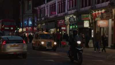 Subtitles by explosiveskull - London Kills