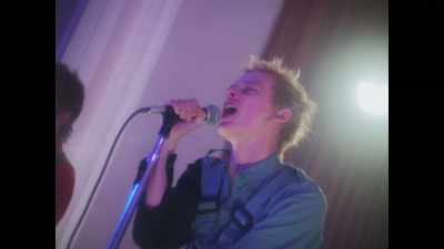 ♪ Suburban kid,
you got no name - Pistol
