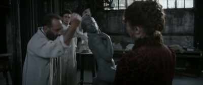 Such a pretty face.
You're not cutting her head off?! - Rodin