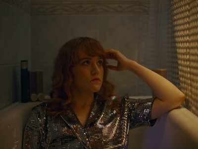 Suck it like a lollipop.
- I like lollipops. - Girl Picture