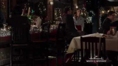 - Sucker punch table for one, please.
- Yeah... - Christmas Encore