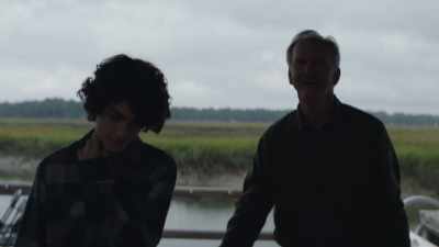 - Sucks?
Come on, Theo. - Council of Dads