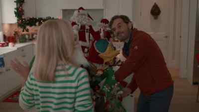 Sue thinks they're tacky, - Confessions of a Christmas Letter