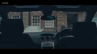 SUENA UN JINGLE DE RADIO - The Listeners