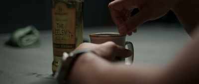 - [Sullivan] Okay, but what
does your Elizabeth say? - Last Sentinel