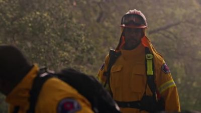Sullivan: Warren!
What the hell are you doing? - Station 19