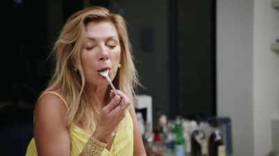 [sultry music] - The Real Housewives Ultimate Girls Trip