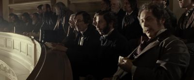 Sum a bitch gonna sit down - Lincoln