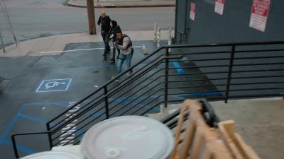 Summer and her team
are 30 minutes out. - NCIS: Los Angeles