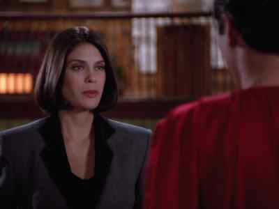 Superman, is it really you? - Lois & Clark: The New Adventures of Superman