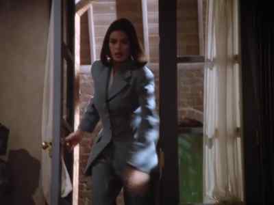Superman, what are you doing here? - Lois & Clark: The New Adventures of Superman