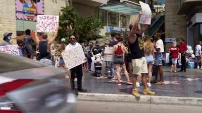 Supporter:
I'm here because - Q: Into the Storm