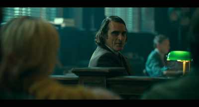 ...supporters, I guess,
like the people outside, - Joker: Folie à Deux