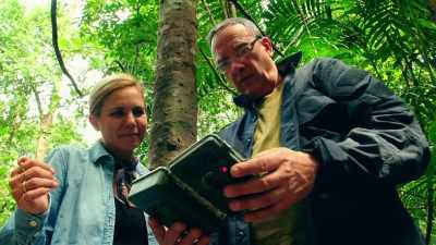Supporting the rangers'
work is Tim Redford, - Trafficked with Mariana van Zeller