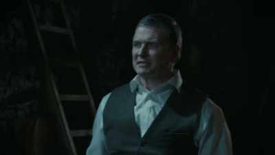 - Sure, dropping off stuff - Frankie Drake Mysteries