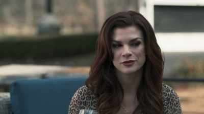 Sure, they might pretend
to be perfect, - A View To Kill For
