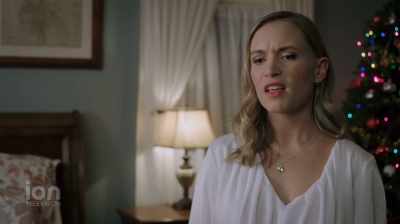 Sure. Never really had whiskey.
Does it need ice? - A Royal Christmas Engagement