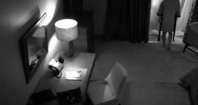 - Surprise.
- Jesu. - The Night Clerk