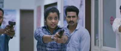 Surrender yourself and we won't harm you - Ratsasan
