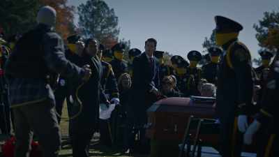 Surrender yourself
or everyone dies! - Watchmen