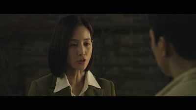 Susan. Before the war,
I studied medicine. - Air Strike