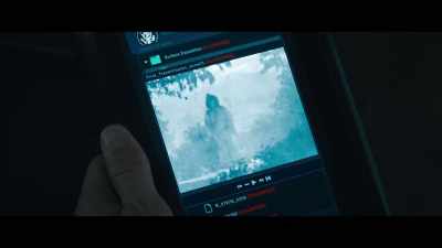 [Susan] [on tablet] As you can see,
there's nothing left. - Paradise