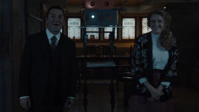        (susannah cooing)
              - oh! - Murdoch Mysteries