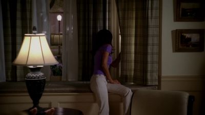SUSAN'S COMING. - Desperate Housewives