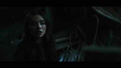 Susie, I need you to come...
I need you to come down here. - Swamp Thing