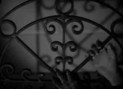 [Suspenseful instrumental music] - Werewolf of London